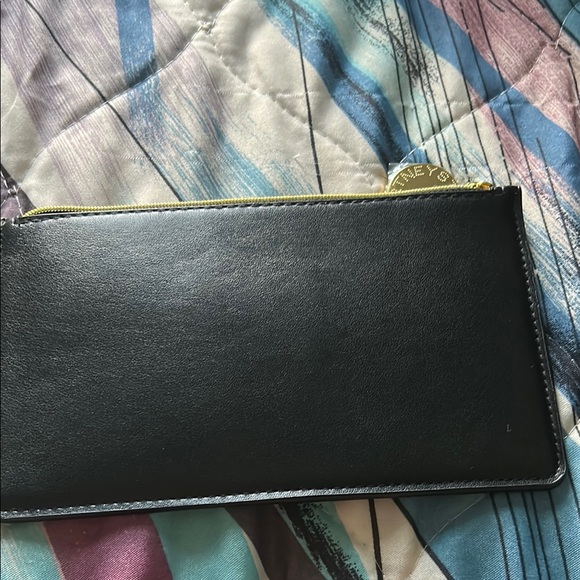 Stella McCartney- Authentic 🍀 PRISTINE! Black Long Wallet/Clutch - Picture 2 of 6